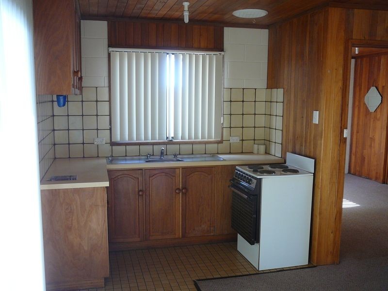 Unit 2/6 Groom Street, St Helens TAS 7216