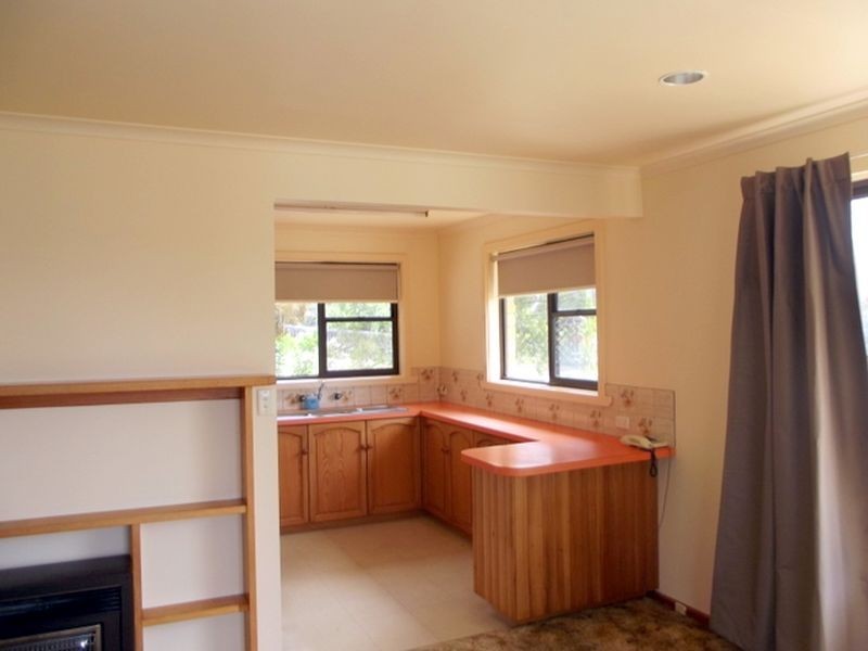 170 Main Road, Binalong Bay TAS 7216