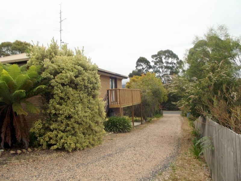 170 Main Road, Binalong Bay TAS 7216