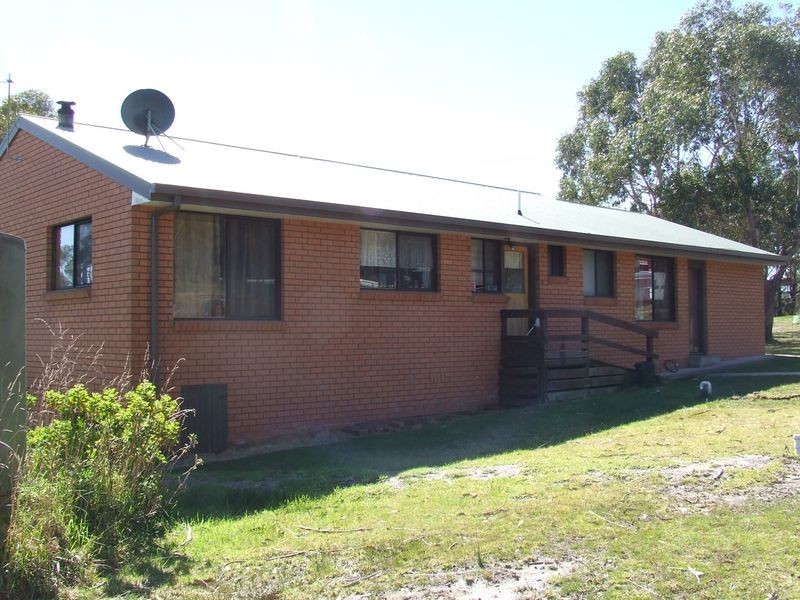 35 Coffey Court, Binalong Bay TAS 7216