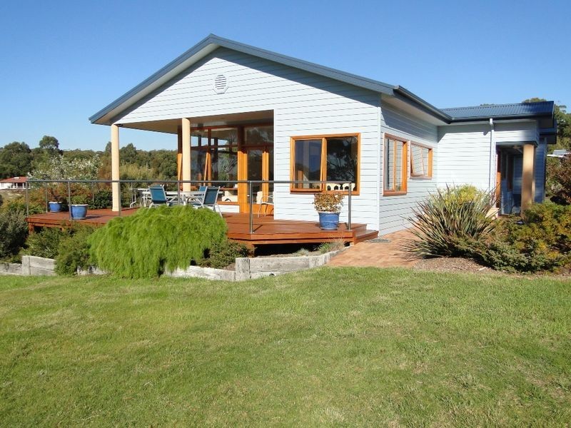 60 Tasman Highway, St Helens TAS 7216