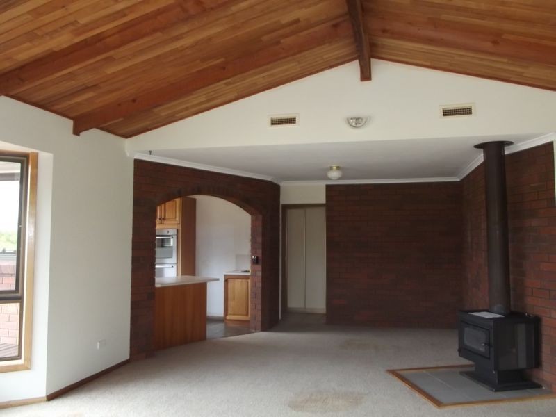 32 Sunshine Court, St Helens TAS 7216