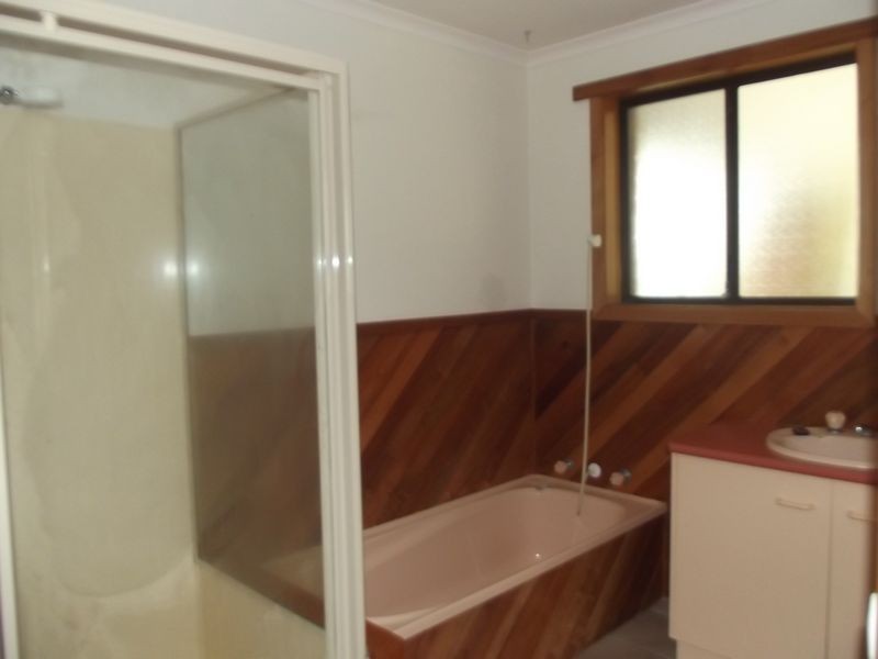 32 Sunshine Court, St Helens TAS 7216