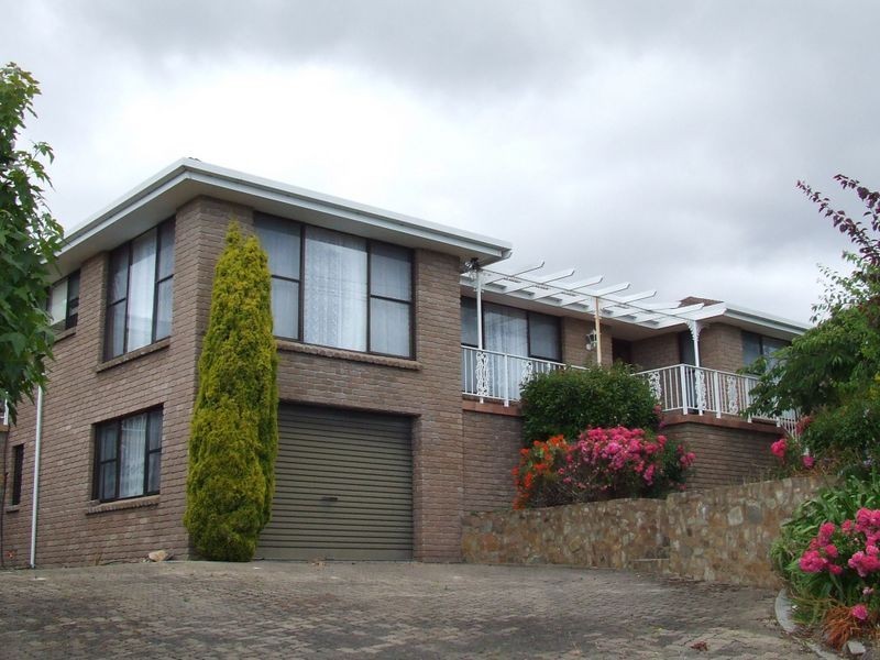 25 Erythos Grove, St Helens TAS 7216