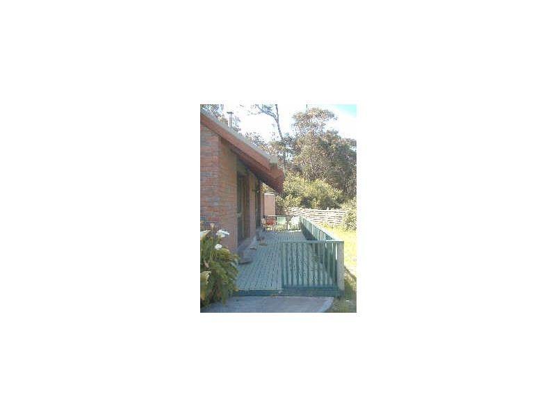 9 Burgess Court, Binalong Bay TAS 7216