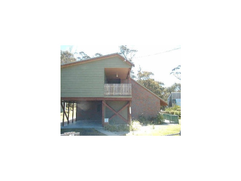 9 Burgess Court, Binalong Bay TAS 7216