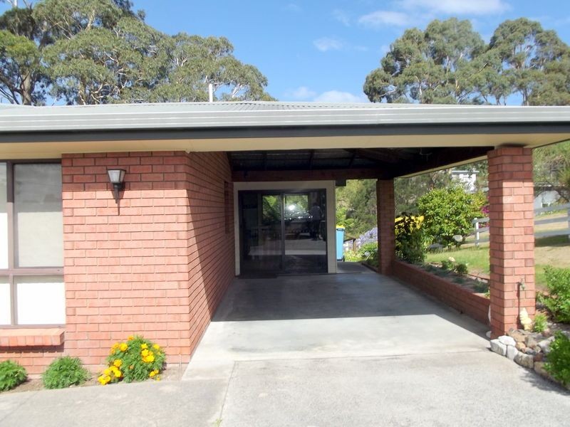 1 Lawry Heights, St Helens TAS 7216