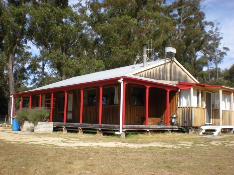 24627 Tasman Highway, St Helens TAS 7216