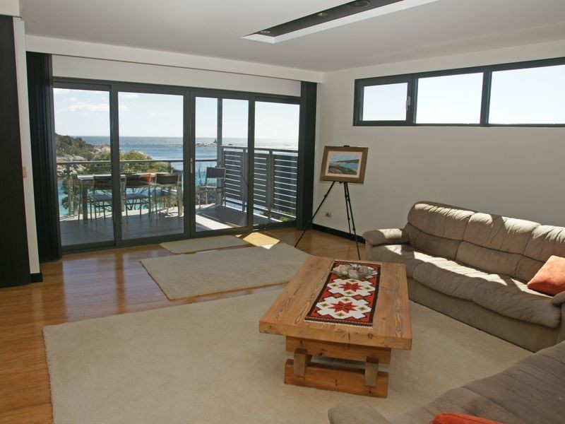 16A Seaton Cove Road, Binalong Bay TAS 7216
