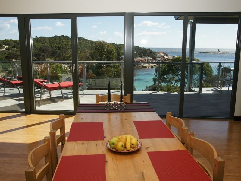 16A Seaton Cove Road, Binalong Bay TAS 7216