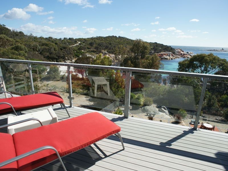 16A Seaton Cove Road, Binalong Bay TAS 7216