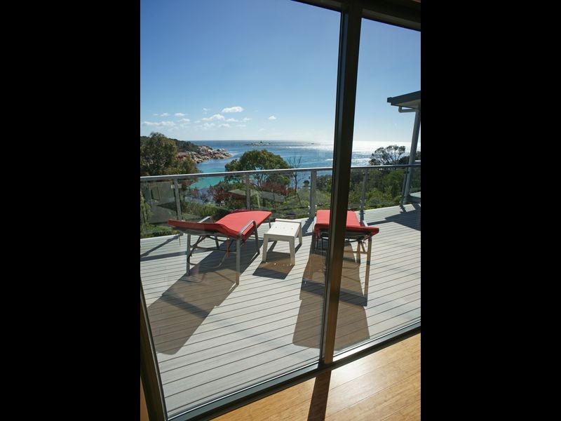 16A Seaton Cove Road, Binalong Bay TAS 7216