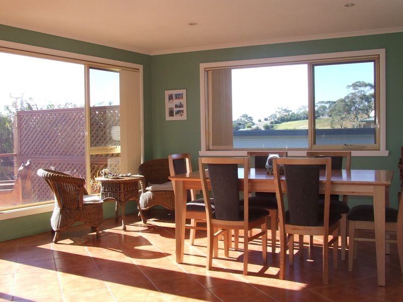 2 Coffey Drive, Binalong Bay TAS 7216