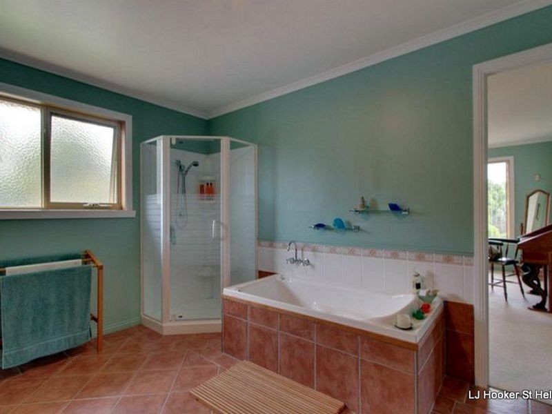 2 Coffey Drive, Binalong Bay TAS 7216