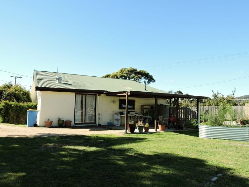3 Annie Street, St Helens TAS 7216