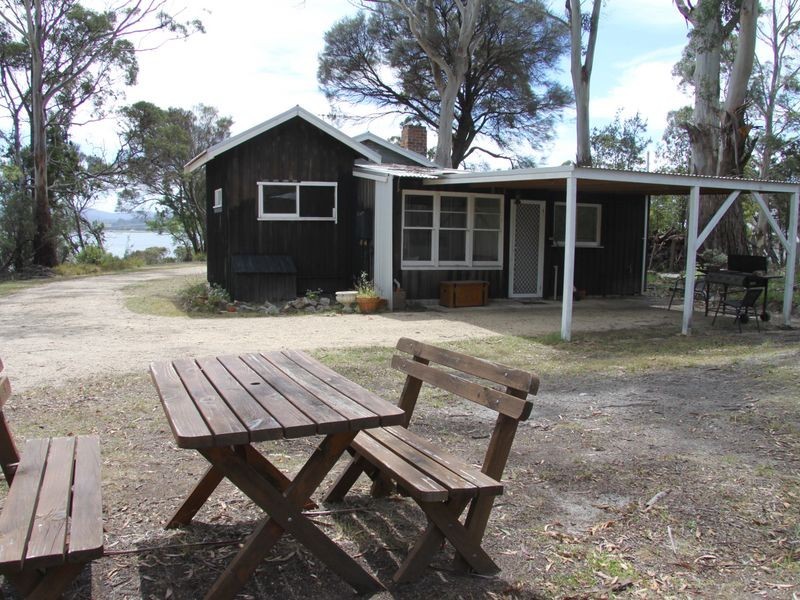 2 St Helens Point Road, St Helens TAS 7216