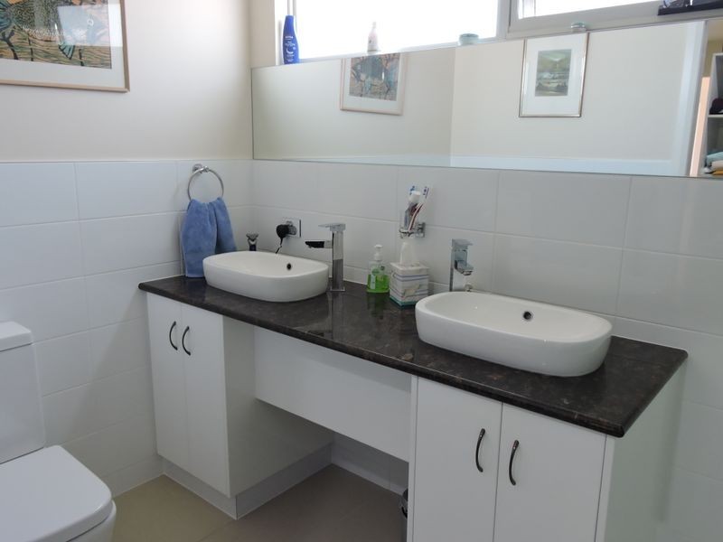 6 Karaka Close, Akaroa TAS 7216
