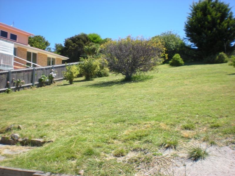 136 Scamander Avenue, Scamander TAS 7215