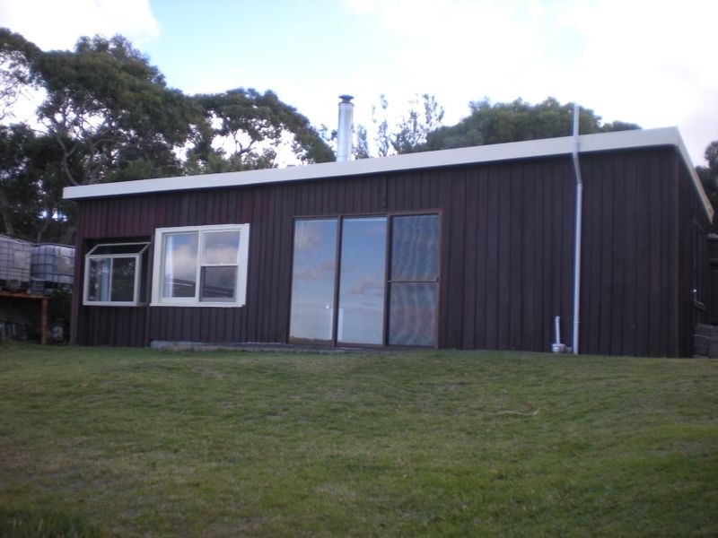 14 Banksia Drive, Ansons Bay TAS 7216