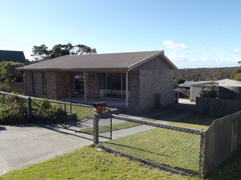 16 Felmingham Street, Binalong Bay TAS 7216