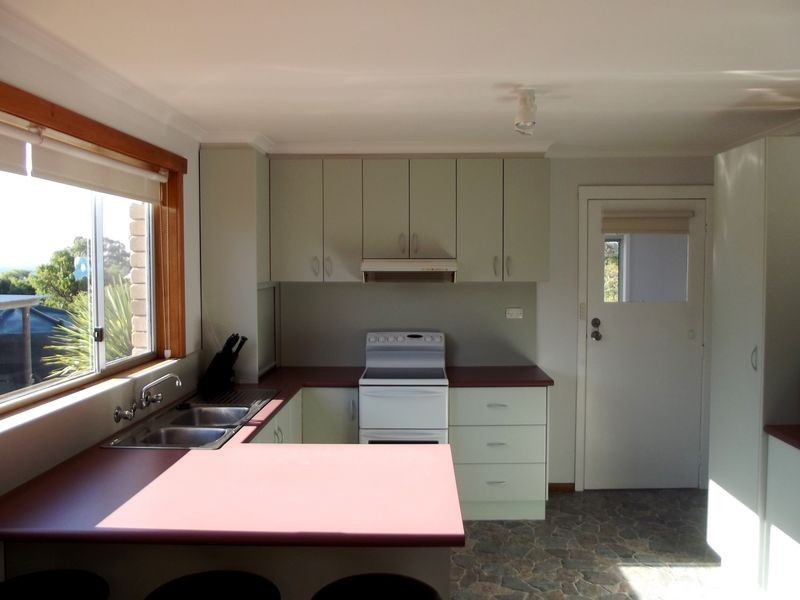16 Felmingham Street, Binalong Bay TAS 7216
