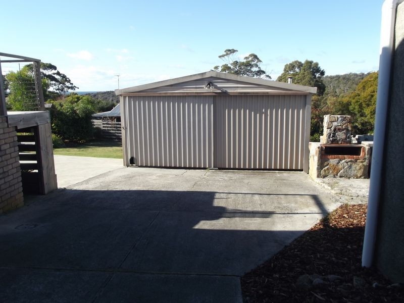 16 Felmingham Street, Binalong Bay TAS 7216