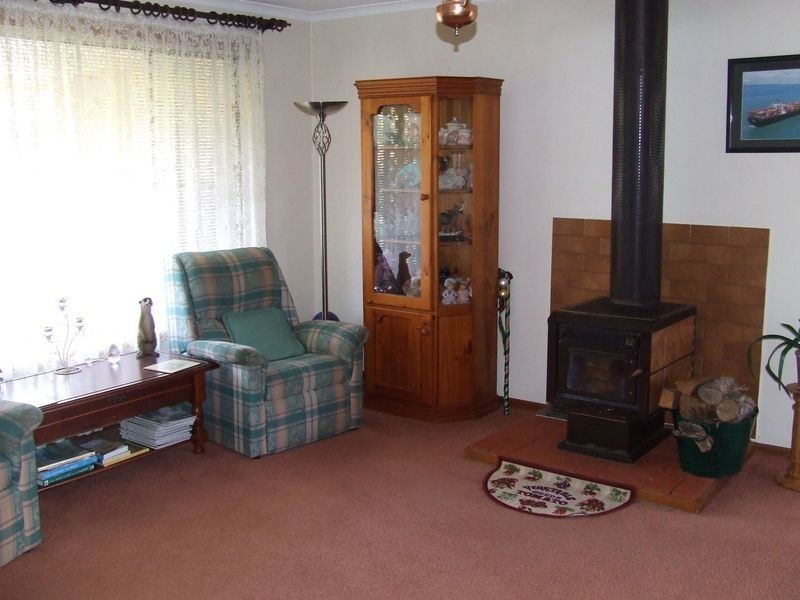 28 Erythos Grove, St Helens TAS 7216