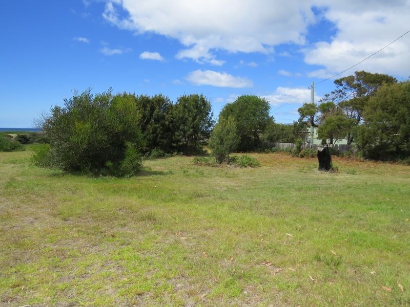 97 Scamander Avenue, Scamander TAS 7215