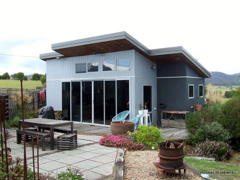 23 Franks Street, Falmouth TAS 7215