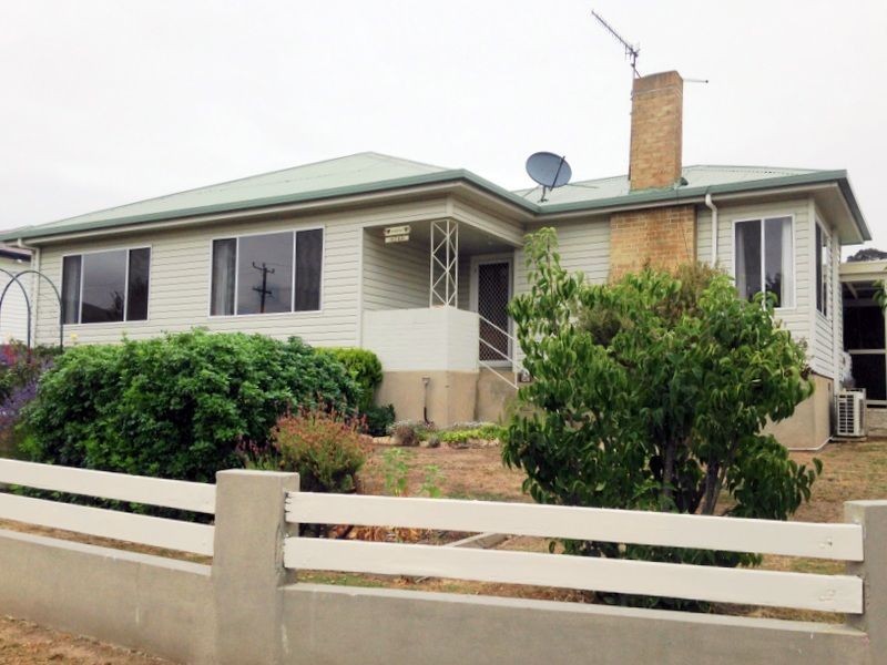 26 Legge Street, Fingal TAS 7214