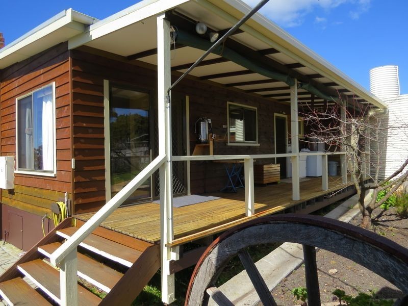 10 Atlas Drive, St Helens TAS 7216