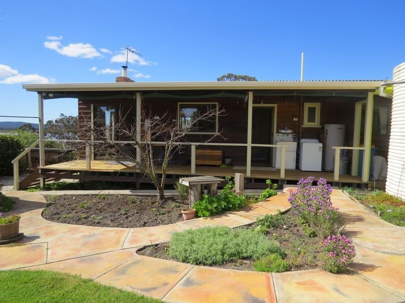 10 Atlas Drive, St Helens TAS 7216