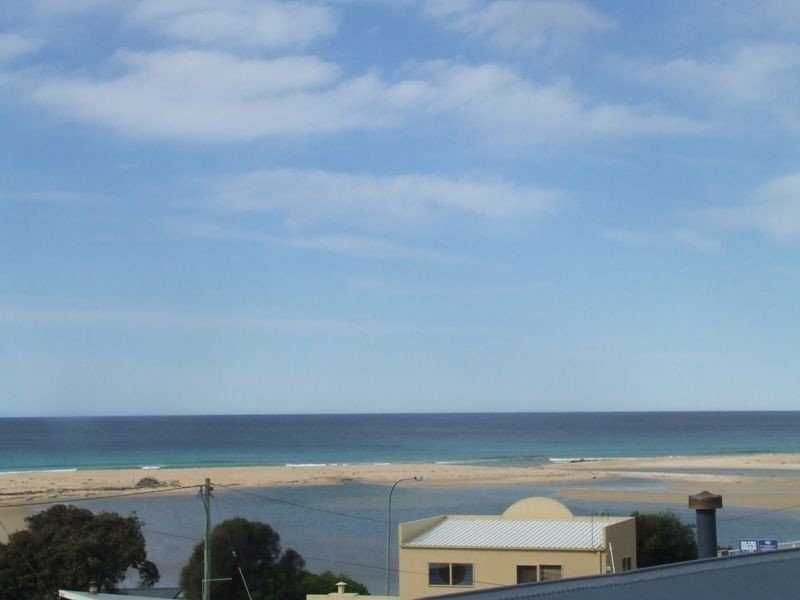 7/6 Wattle Drive, Scamander TAS 7215