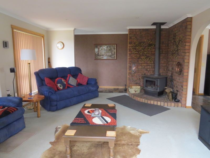 16 Cherrywood Drive, Scamander TAS 7215
