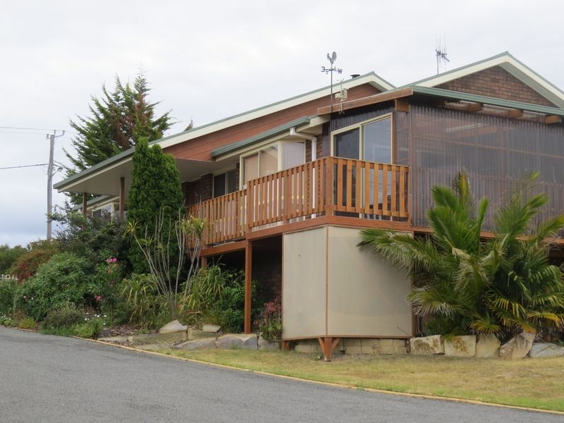 16 Cherrywood Drive, Scamander TAS 7215