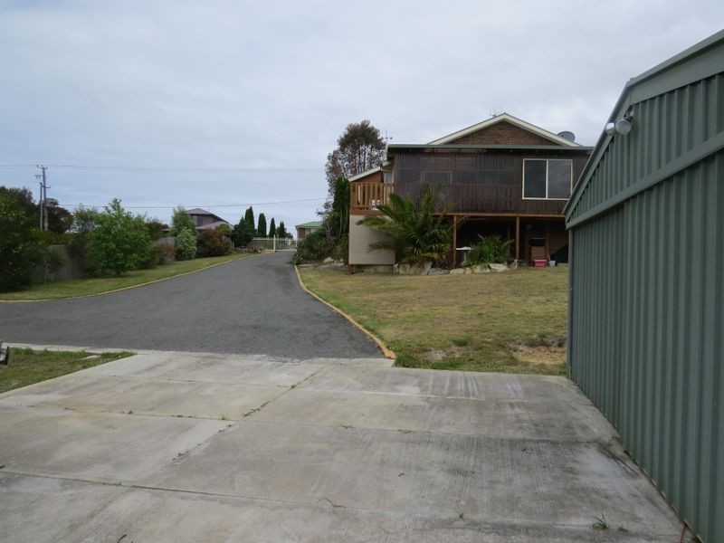 16 Cherrywood Drive, Scamander TAS 7215