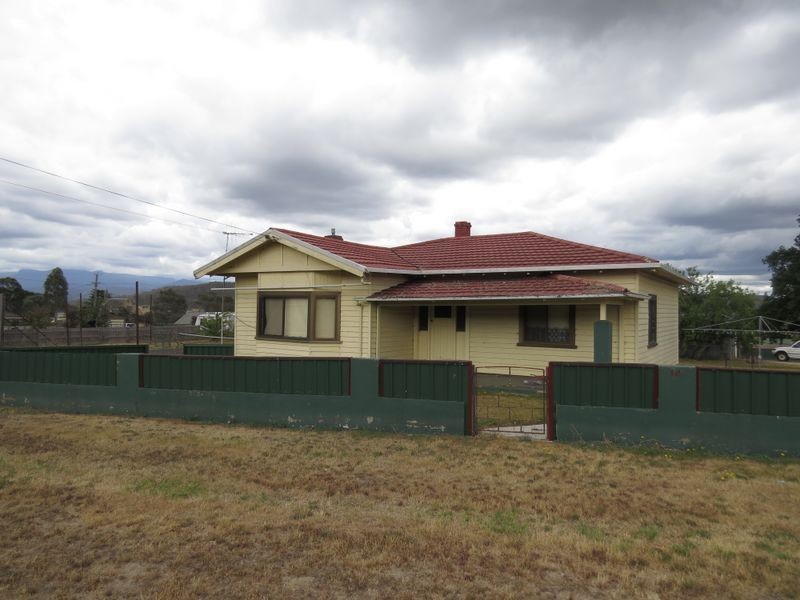 19 Grant Street, Fingal TAS 7214