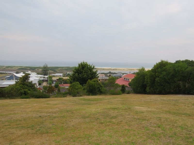 3 Heath Street, Scamander TAS 7215