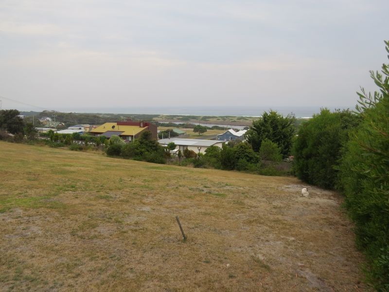 3 Heath Street, Scamander TAS 7215