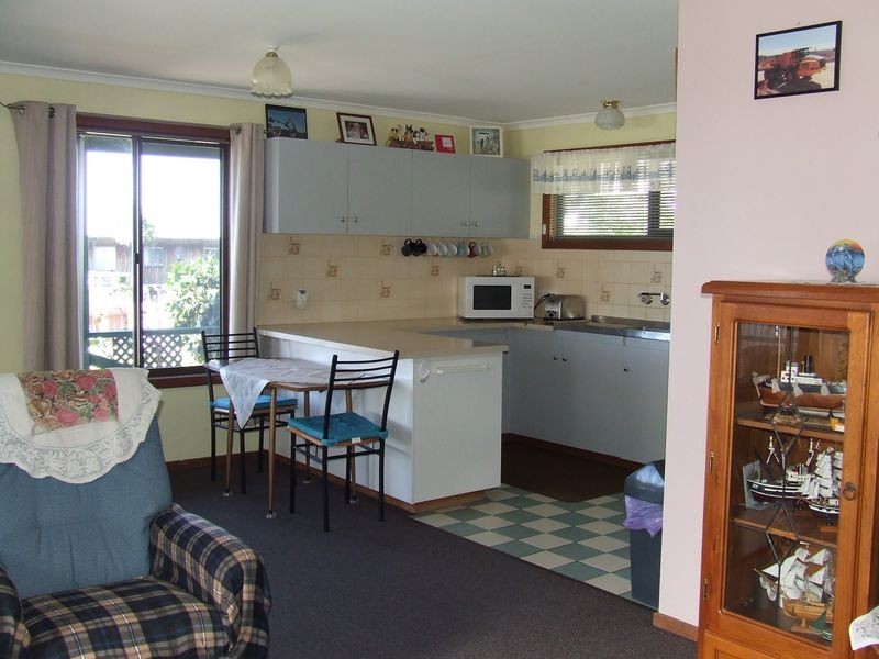 13 Sunbeam Crescent, Beaumaris TAS 7215