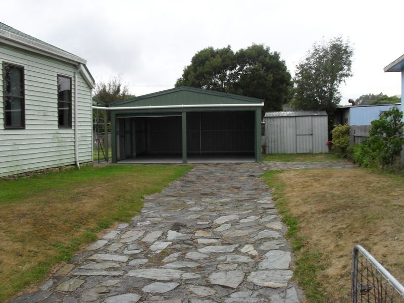39 Clive Street, St Marys TAS 7215