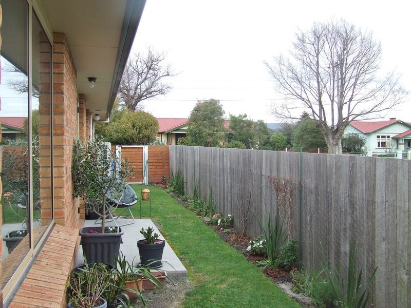 Unit 2/28 Tully Street, St Helens TAS 7216