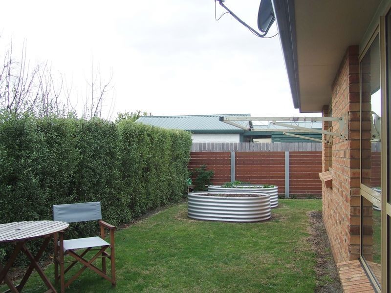 Unit 2/28 Tully Street, St Helens TAS 7216