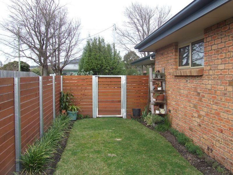 Unit 2/28 Tully Street, St Helens TAS 7216