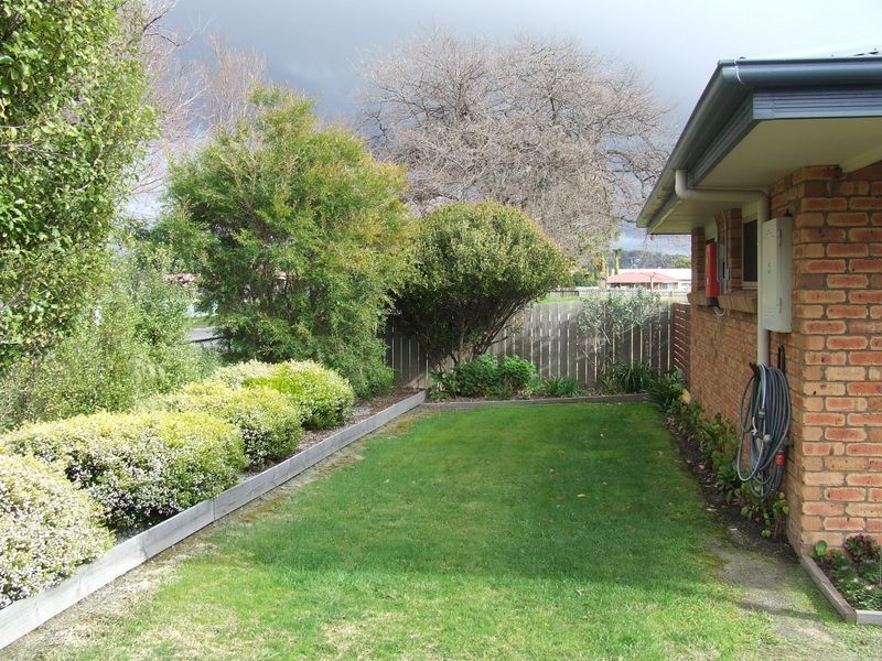 Unit 2/28 Tully Street, St Helens TAS 7216