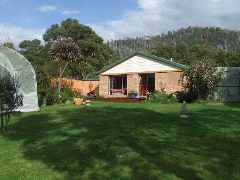 21384 Tasman Highway, Four Mile Creek TAS 7215