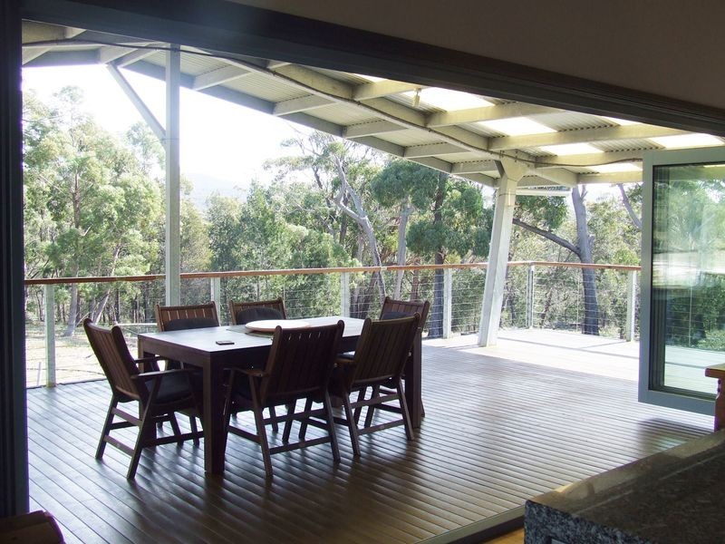 813 Reids Road, Binalong Bay TAS 7216