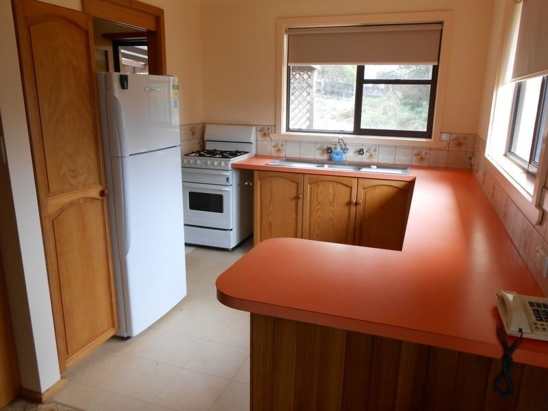 170 Main Road, Binalong Bay TAS 7216