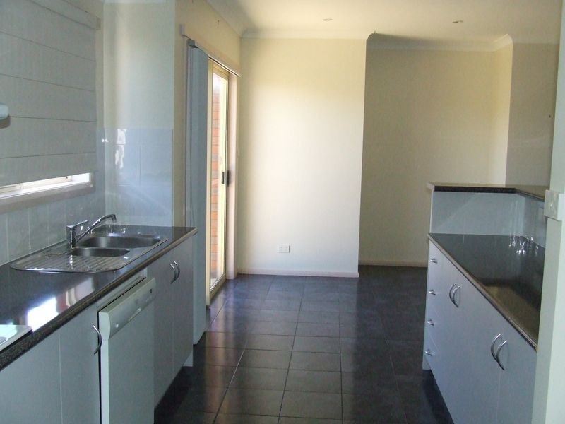 2/14 Doepel Place, St Helens TAS 7216
