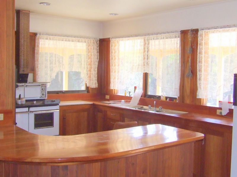 24627 Tasman Highway, St Helens TAS 7216